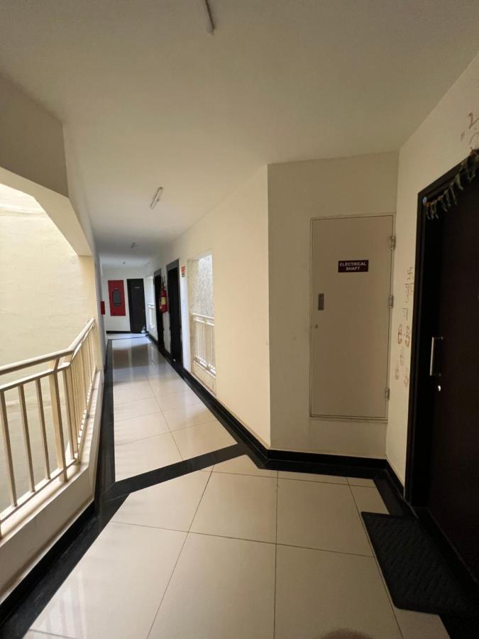 那格浦尔2Bhk Luxurious Beautiful Flat Near Iim Aiims公寓 外观 照片